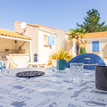 Charmante Maison Piscine Et Nature בית נופש
