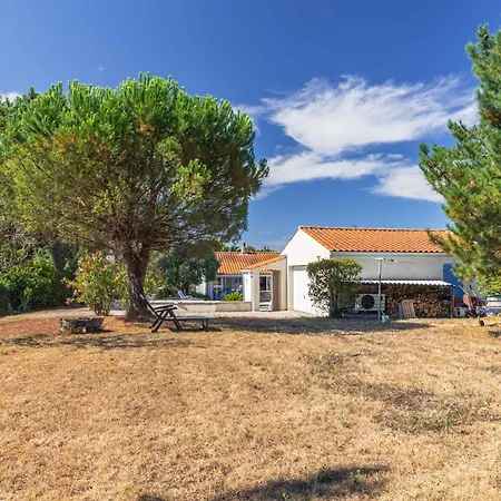 Charmante Maison Piscine Et Nature Casa vacanze Le Château-dʼOléron
