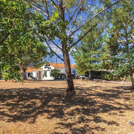 Casa vacanze Charmante Maison Piscine Et Nature Le Château-dʼOléron